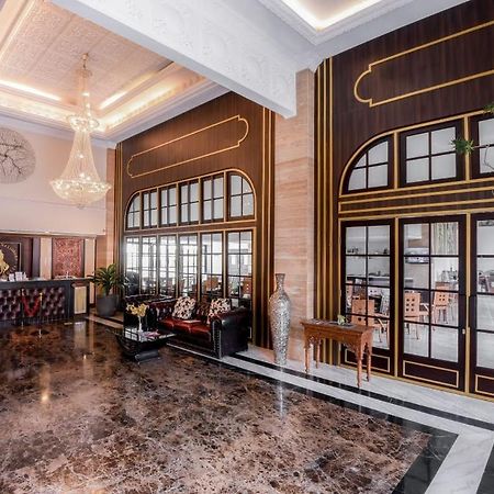 D'Senopati Malioboro Grand Hotel Джокякарта Екстериор снимка