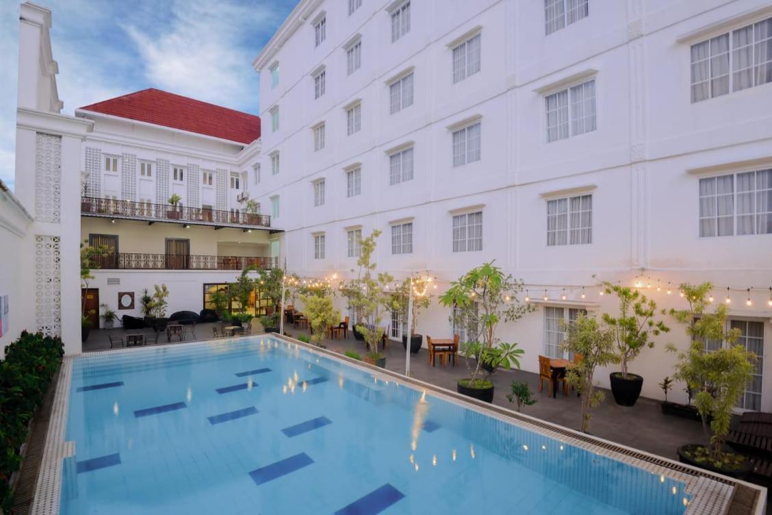 D'Senopati Malioboro Grand Hotel Джокякарта Екстериор снимка