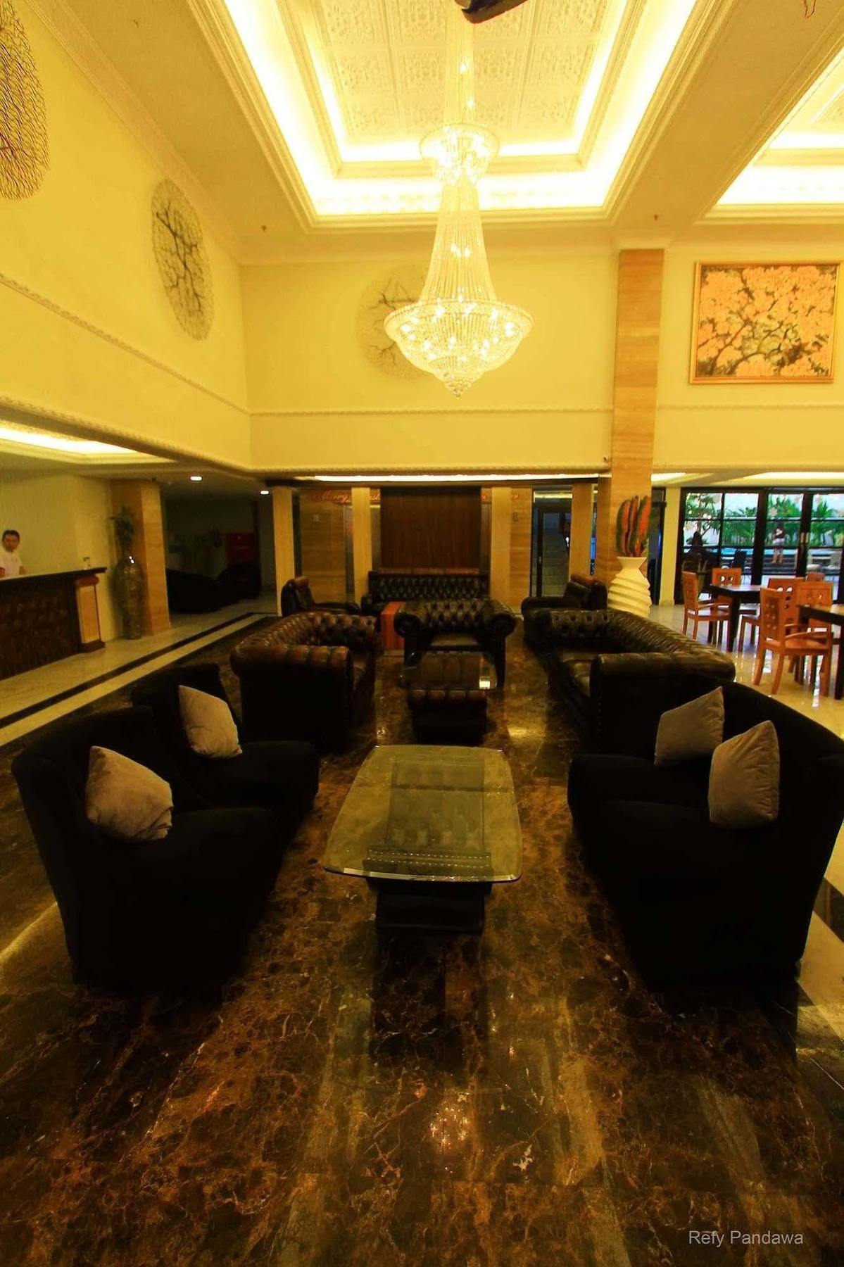 D'Senopati Malioboro Grand Hotel Джокякарта Екстериор снимка